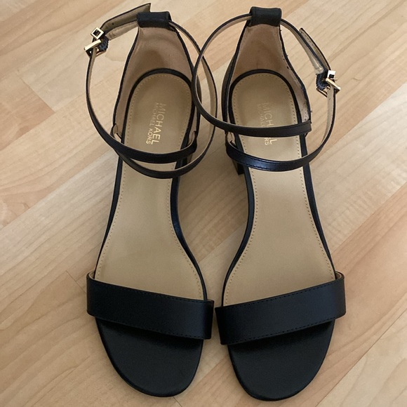 Michael Kors Dress Sandals 7M - Picture 8 of 10